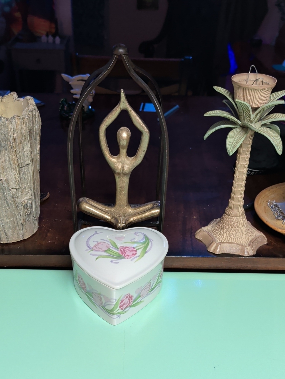 Heart-Shaped Floral Trinket Box in White and Pink
